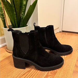 Lucky Brand Sodeti Black Suede Ankle Boots 8.5